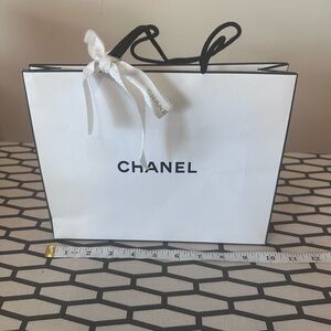 Chanel paper bagwhite small bag